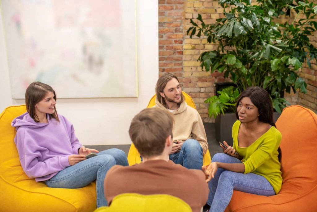 Group Therapy for Teens in Miami Building Peer Support in Recovery